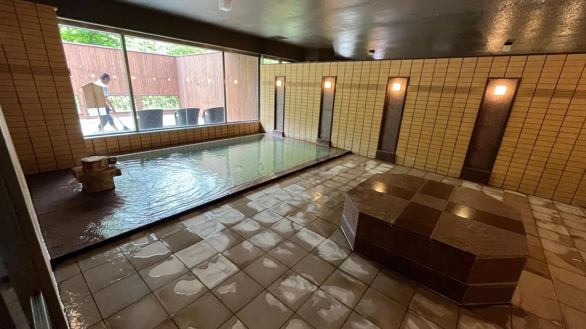 Kuriya Suizan Hotel Sapporo Ryokan