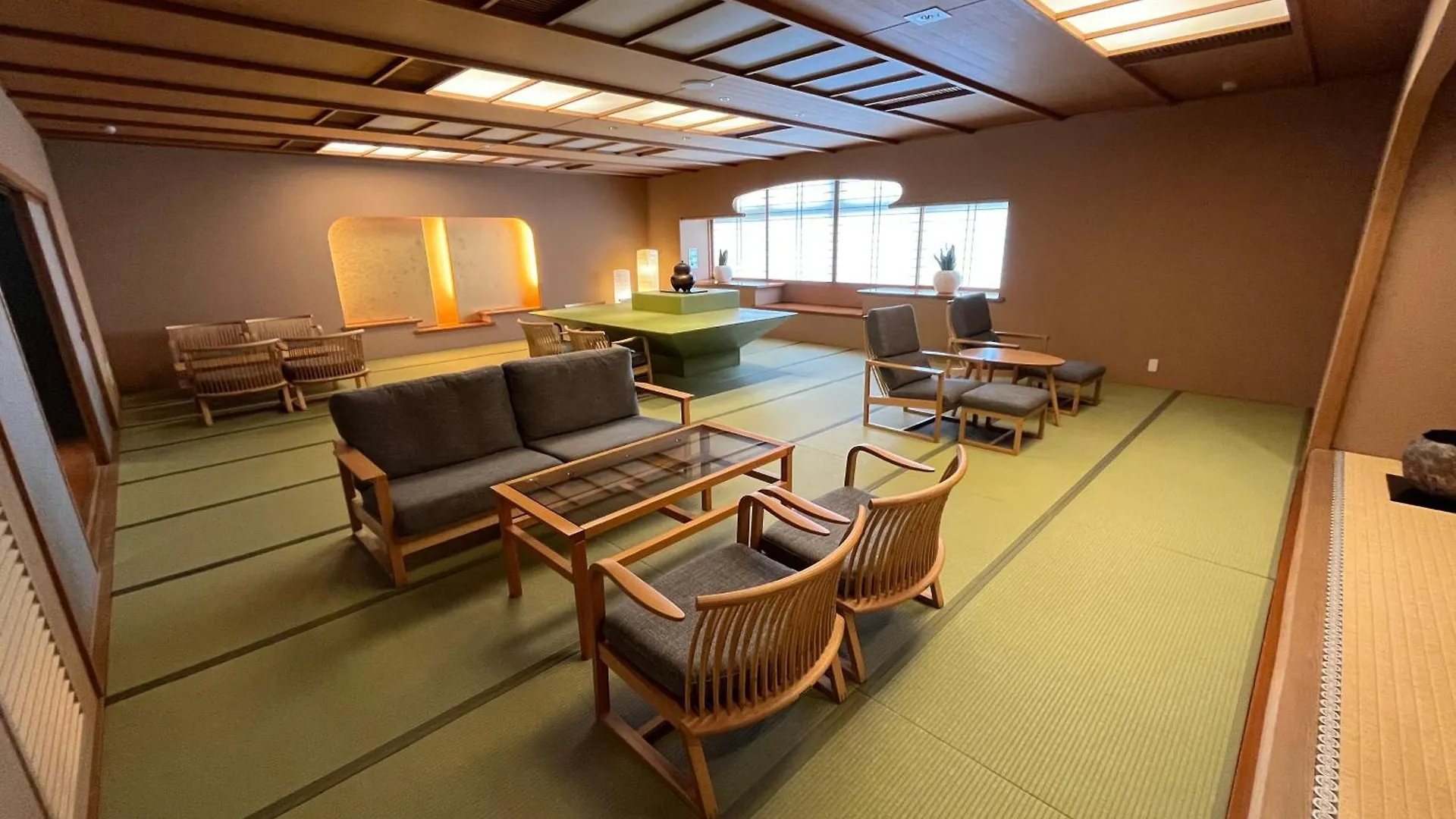Kuriya Suizan Hotel Sapporo 5*,  Japan