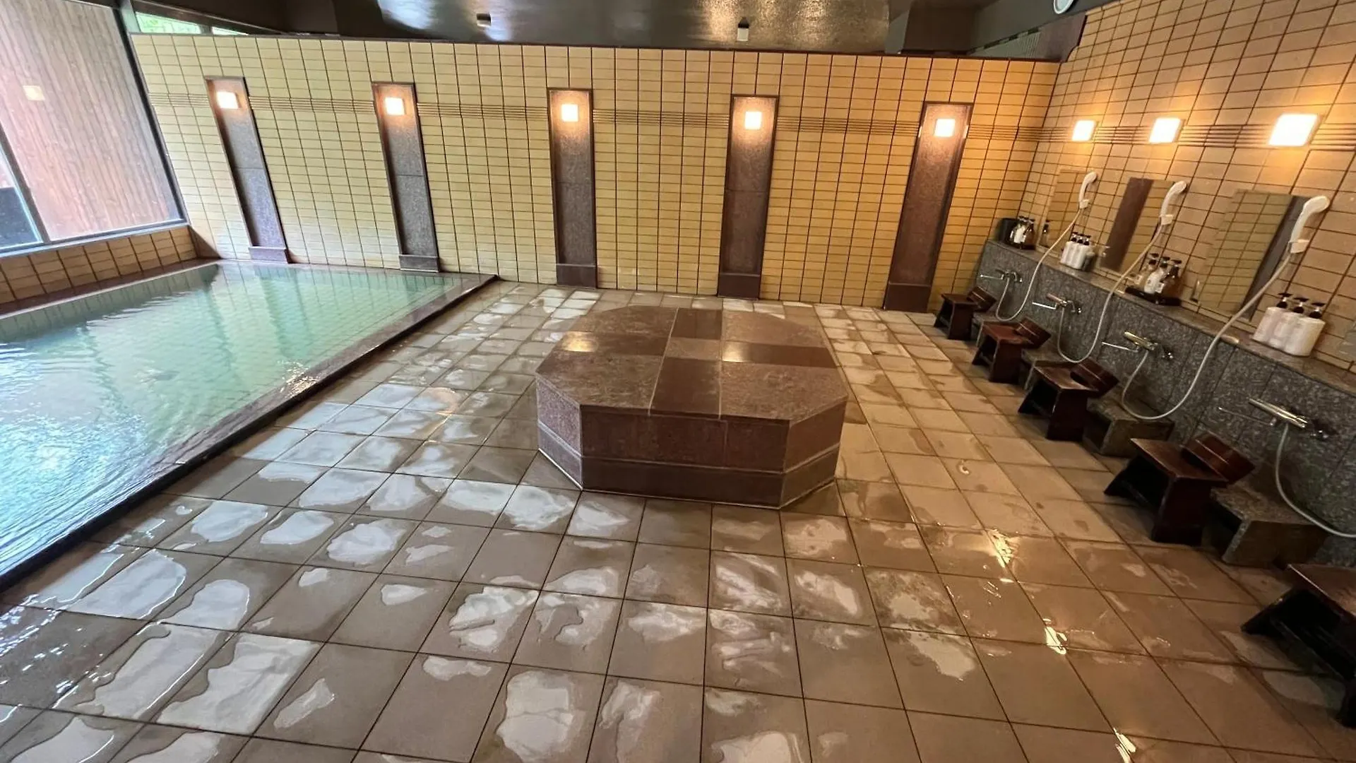 Ryokan Kuriya Suizan Hotel Sapporo