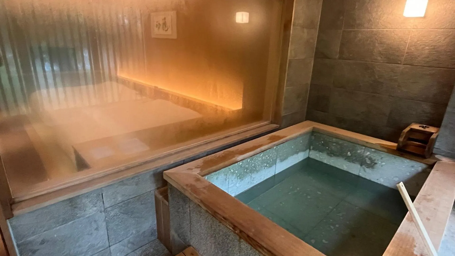Kuriya Suizan Hotel Sapporo 5*,