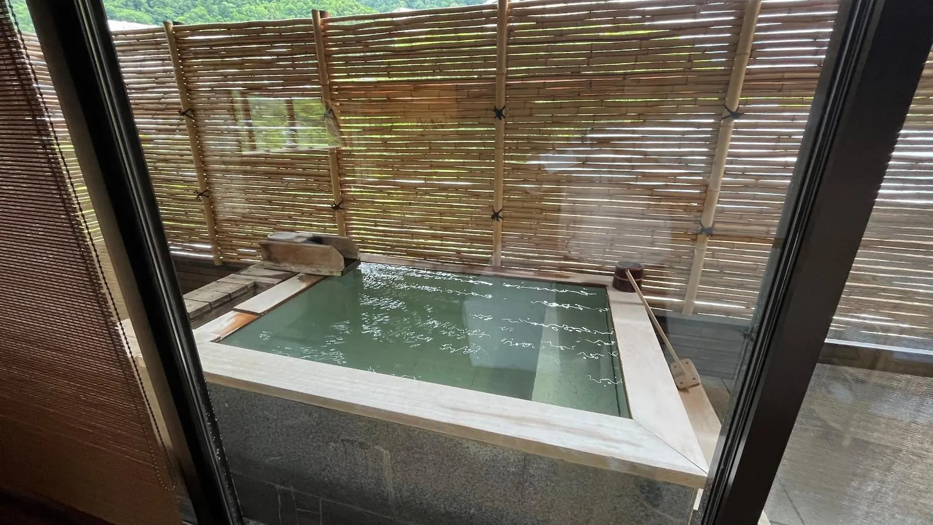 Kuriya Suizan Hotel Sapporo 5*,
